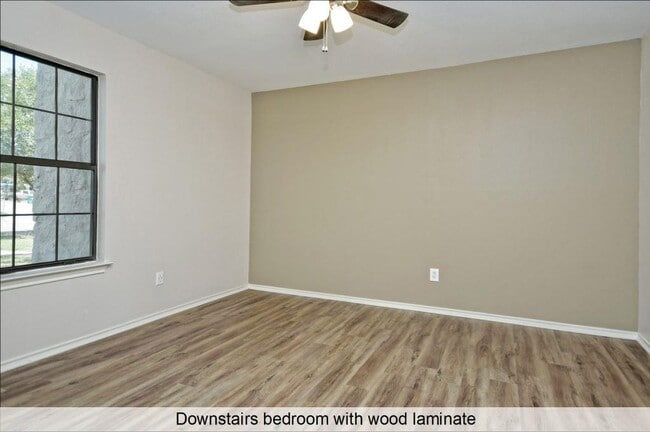 Building Photo - 16115 Windermere Dr