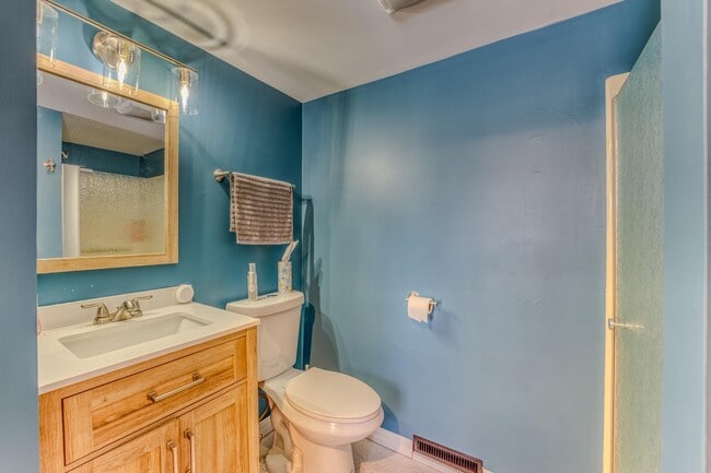 Building Photo - 28 Jodo Way