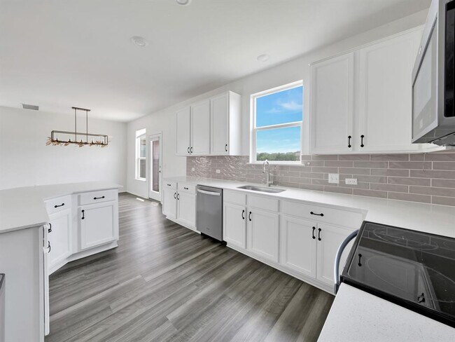 Building Photo - 12416 Anthology St