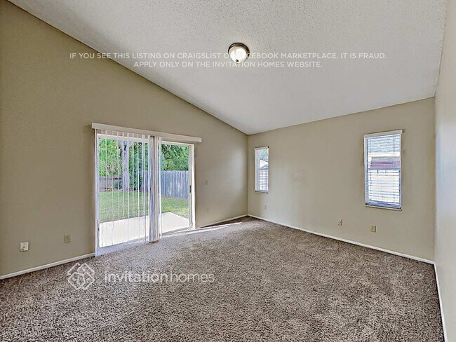Building Photo - 1005 Reynolds Ct