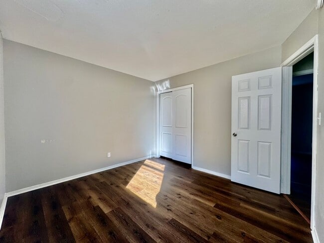 Building Photo - 502 Pennsylvania Ave