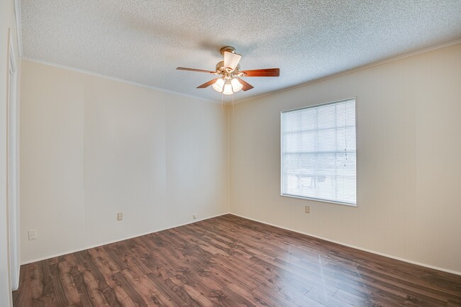 Building Photo - 3809 Wood Sorrel Dr