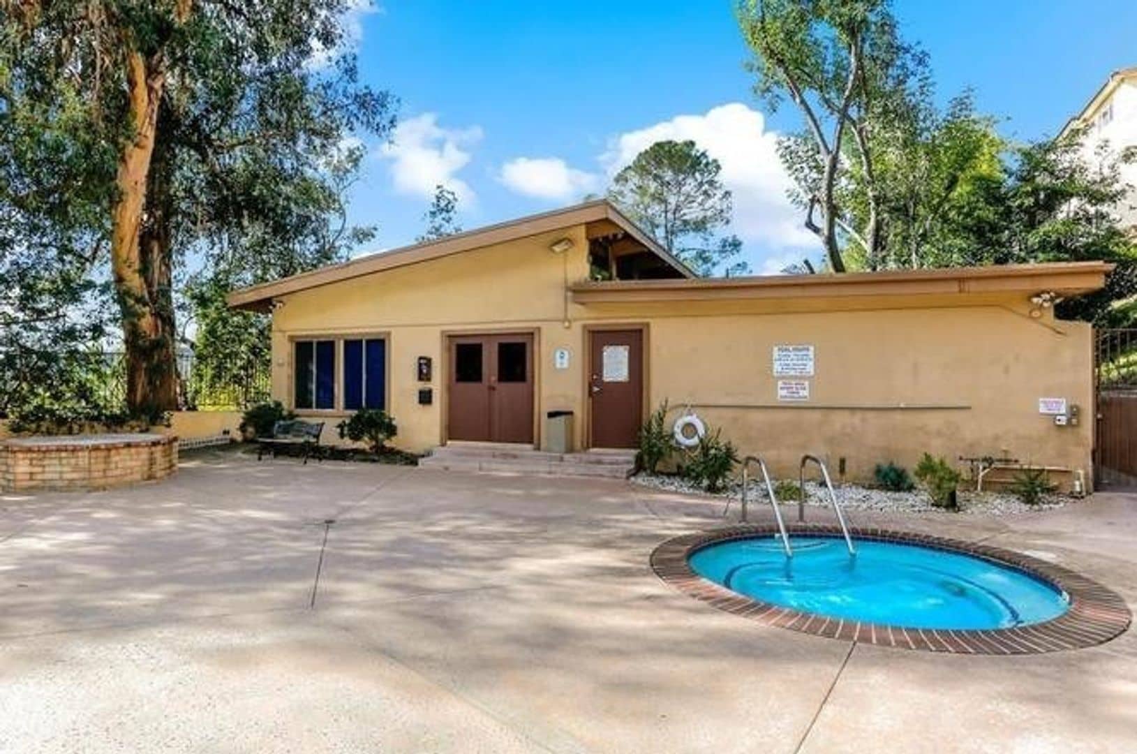 Building Photo - 1935 Alpha Rd