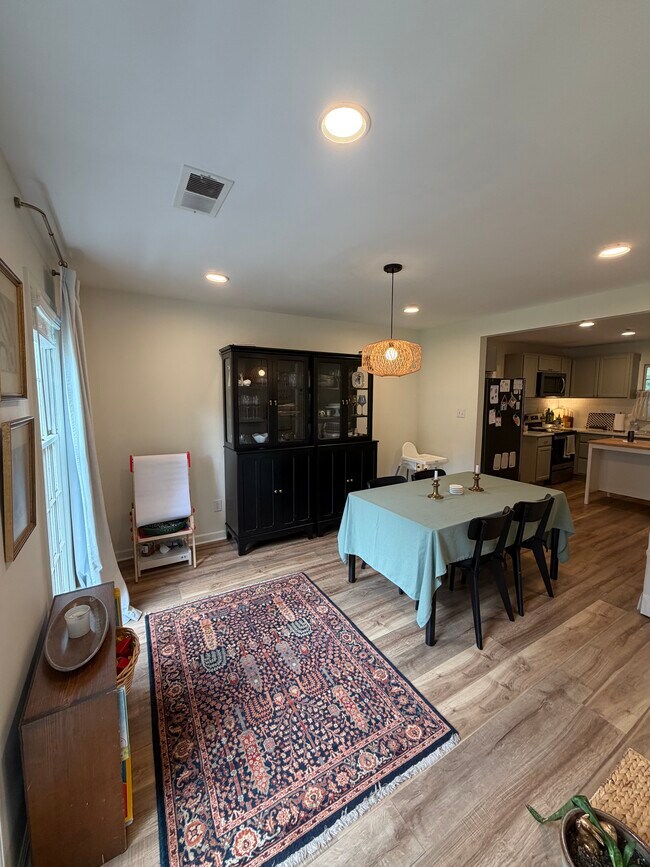 Building Photo - 1946 Corbin Rd