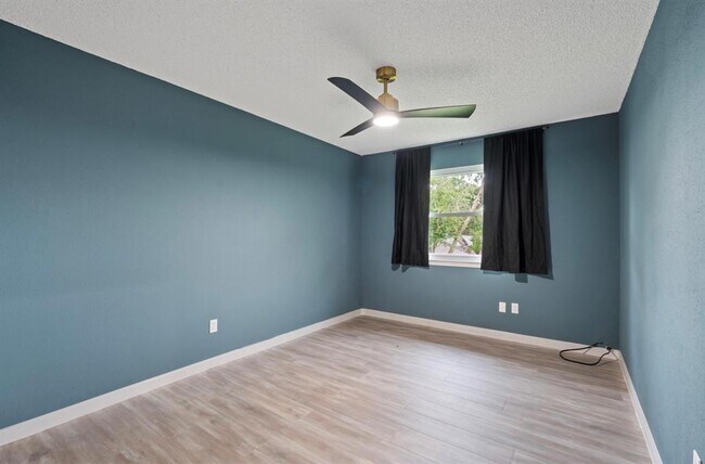 Building Photo - 25510 Chapel Ridge Ln