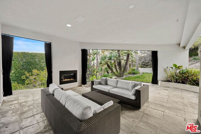 Building Photo - 28177 Rey De Copas Ln