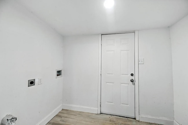 Building Photo - 320 T A Carroll Ave