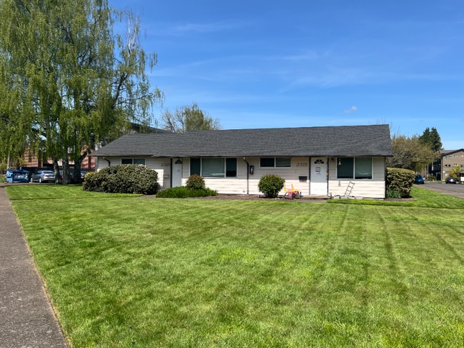 Building Photo - 810 NW 23rd St