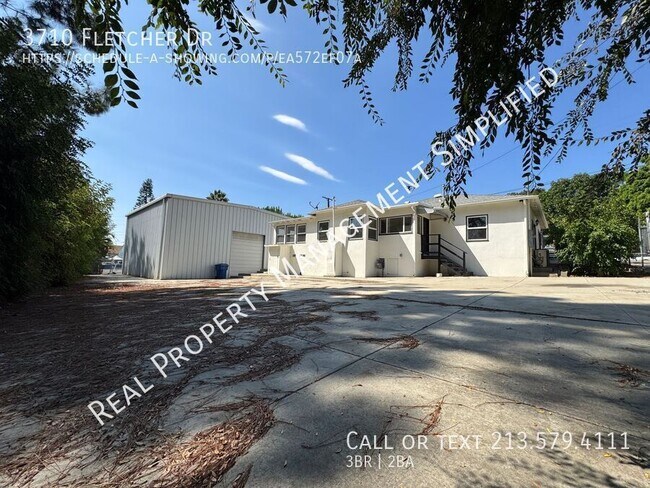 Building Photo - 3710 Fletcher Dr