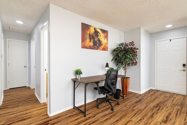 Building Photo - 2428 McAdoo Ln