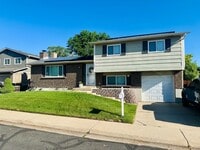 Building Photo - Stylish 3Bd 2Ba Sheridan Green Gem Near Parks, Trails, Shopping & Dining W/ 1-Car Attached Grage