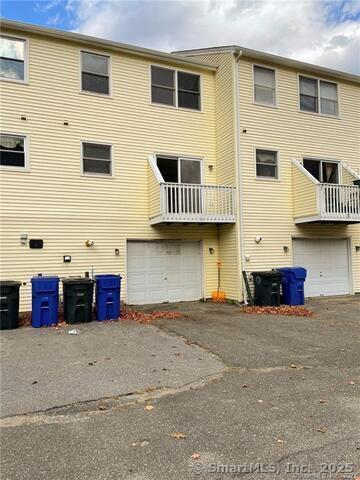 Building Photo - 77 Marion Ave