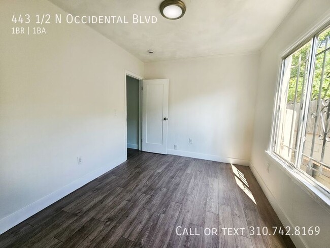 Building Photo - 443 1/2 N Occidental Blvd-