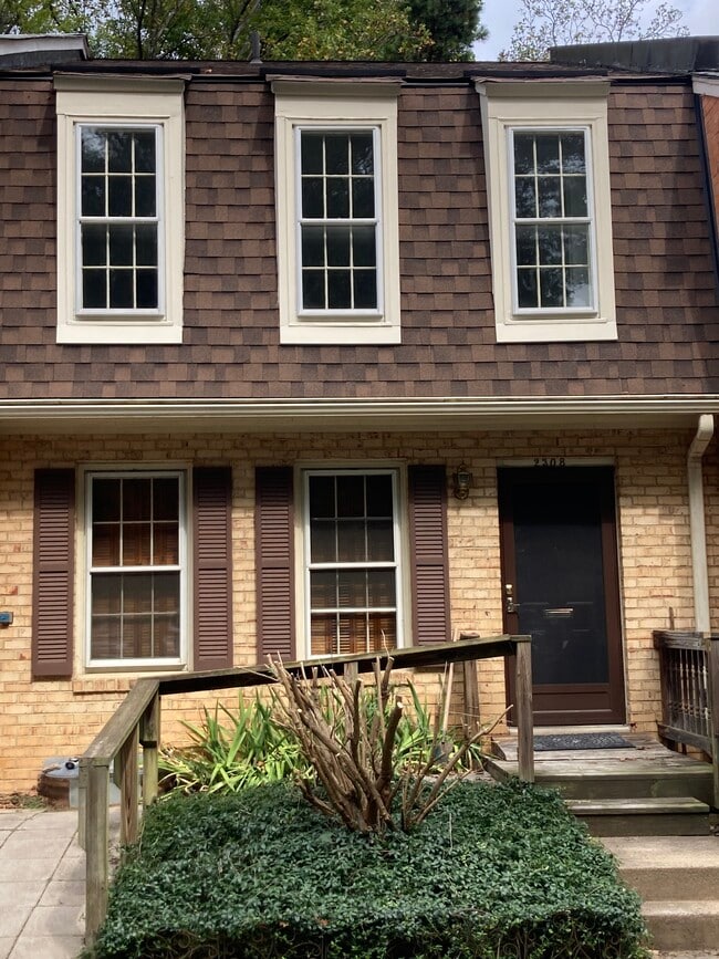 Building Photo - 2308 Horseferry Ct