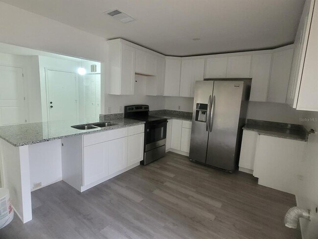 Building Photo - 451 Cart Ct
