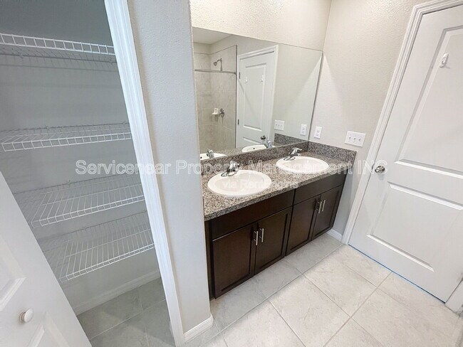 Building Photo - 4440 Globe Thistle Dr
