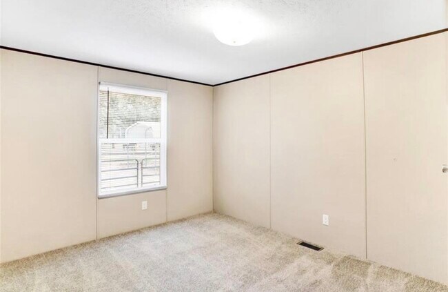 Building Photo - 26427 Dobbin-Huffsmith Rd