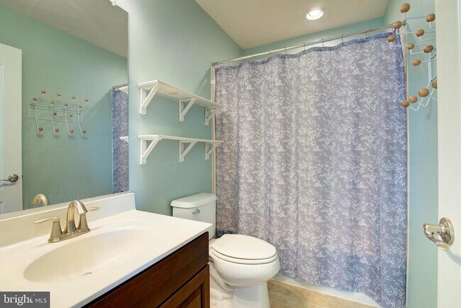 Building Photo - 13481 Arcadian Dr