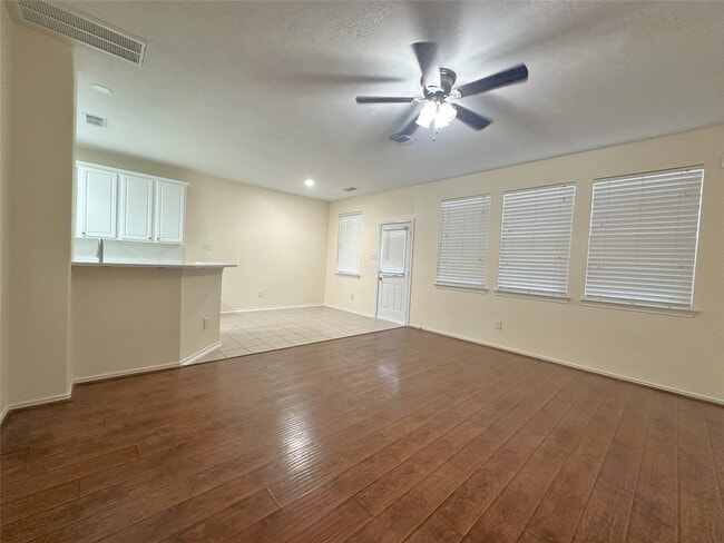 Building Photo - 254 Liriope Ct