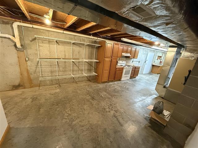 Building Photo - 150 Nolin Rd