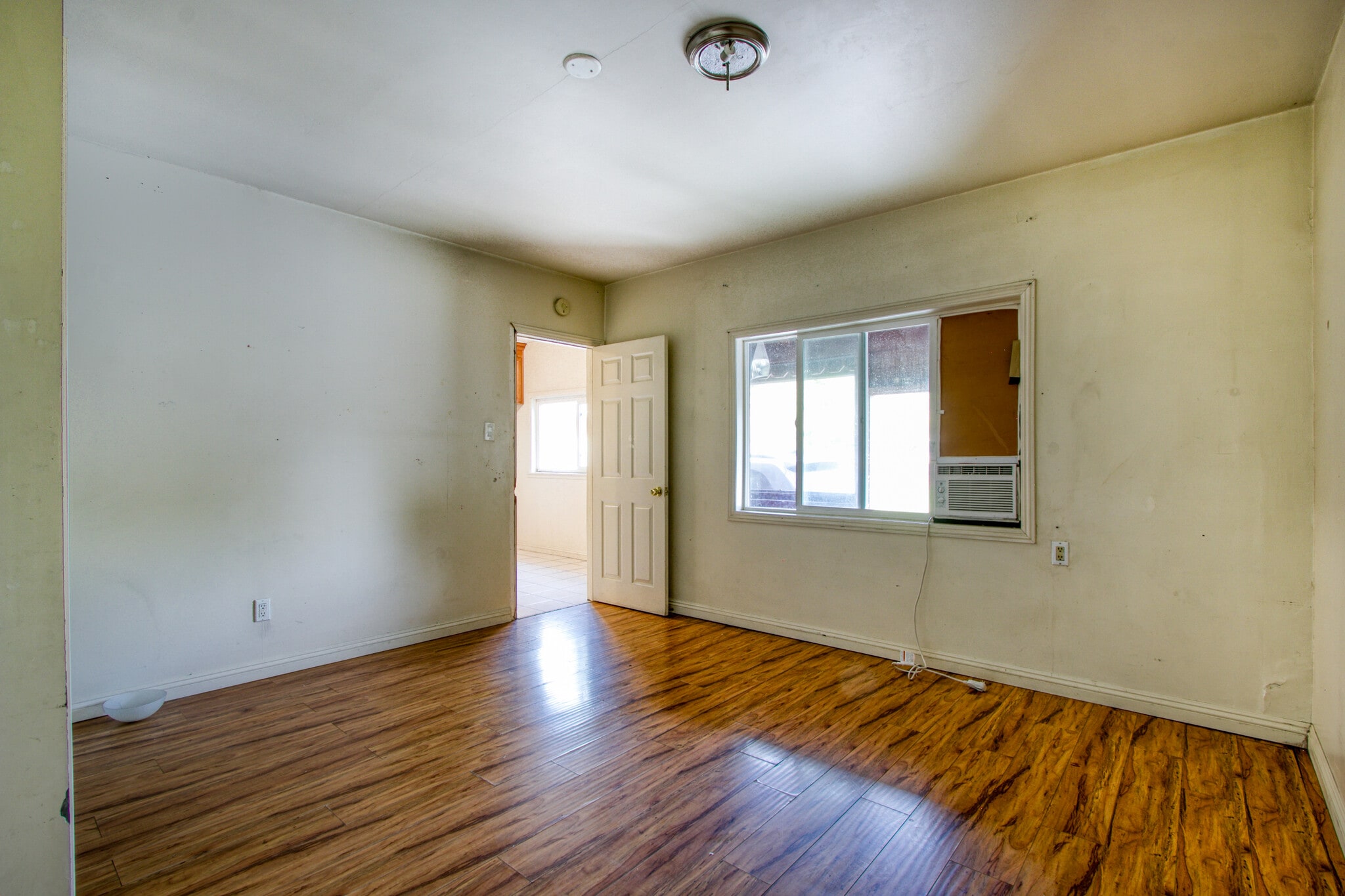 Building Photo - 5246 Phillips Blvd