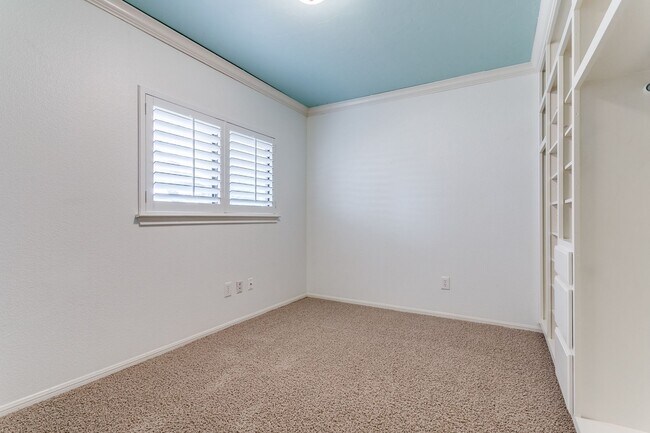 Building Photo - RENOVATED 3-BEDROOM IN PEBBLE OAK, NORTH EAST ISD