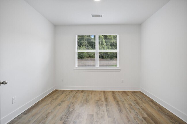 Building Photo - 3411 Adler Trl