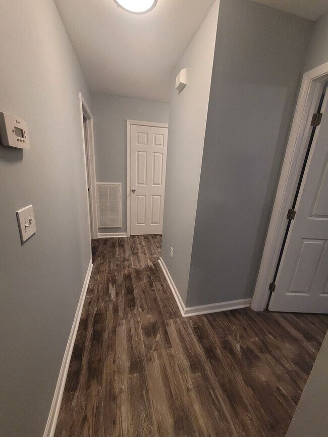 Building Photo - G5132-B