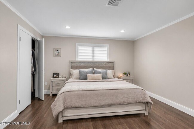 Building Photo - 24 Valley Forge Rd