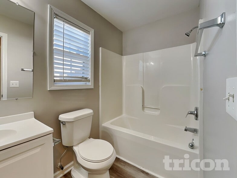 Building Photo - 126 Millwheel Dr