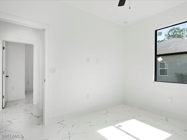 Building Photo - 5210 28th St SW