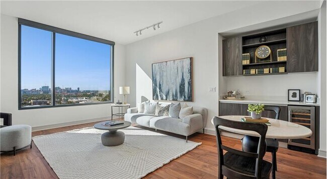 Building Photo - 3410 Yoakum Blvd