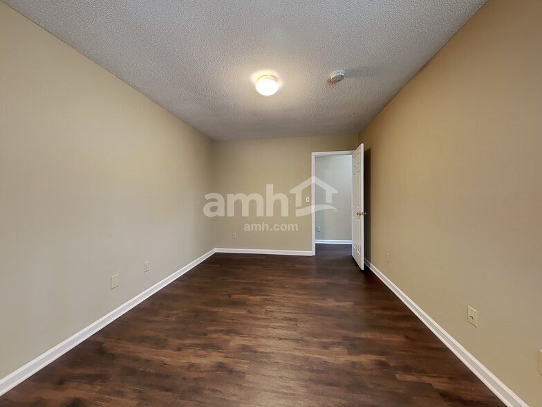 Building Photo - 4607 Scarlet Haw Dr