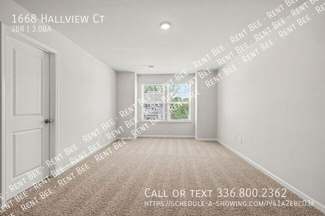 Building Photo - 1668 Hallview Ct
