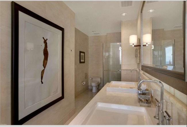 Building Photo - 3800 N Ocean Dr