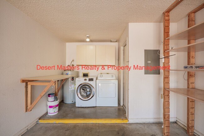 Building Photo - Perfect Place To Call Home in Mesa AZ