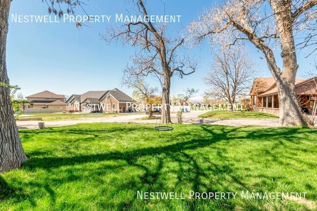 Building Photo - 1497 E 900 N