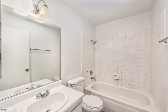 Building Photo - 2684 Bryandouglas Dr