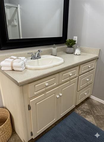 Building Photo - 616 E Main St