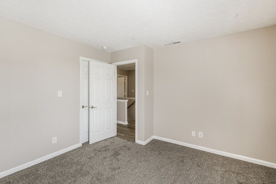 Building Photo - 841 Durham Way