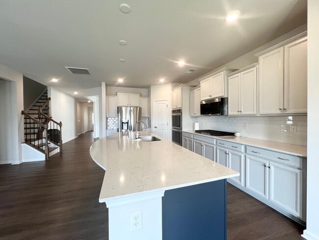 Building Photo - 182 Abersham Dr