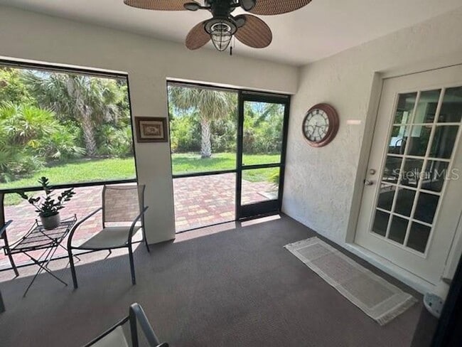 Building Photo - 230 Laurel Hollow Dr