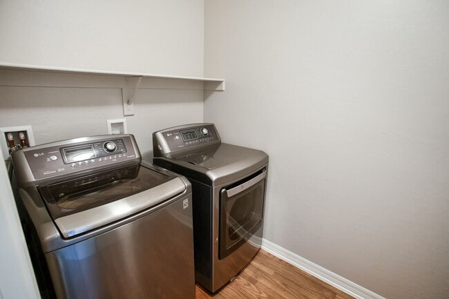 Building Photo - 8266 Arden Landing Pl