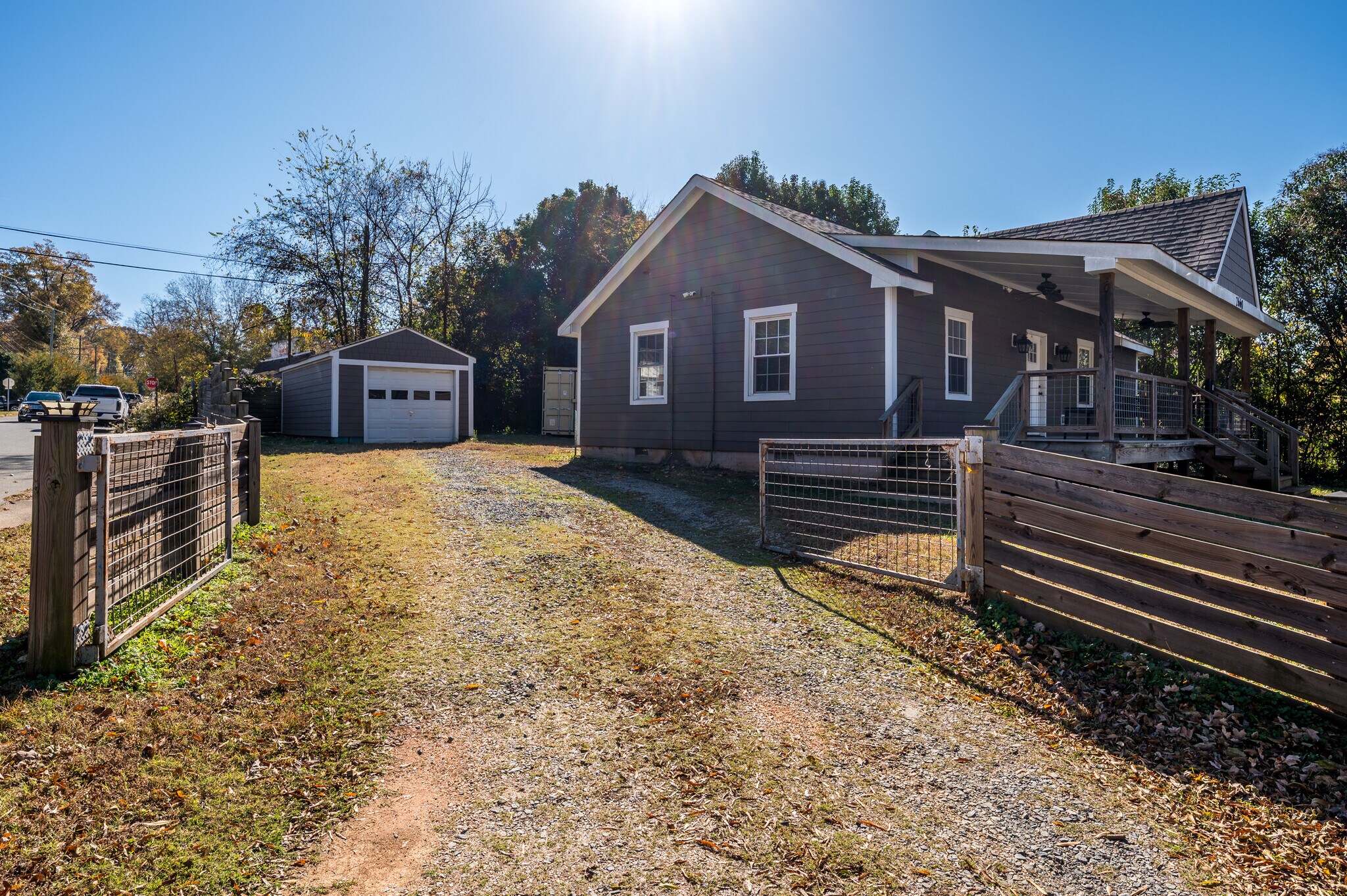 Driveway Entrance Gate - 2660 Roslyn Ave