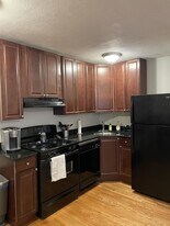 Building Photo - 155 Endicott St