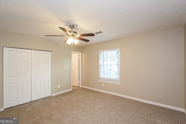 Building Photo - 606 Wilson Mill Rd SW