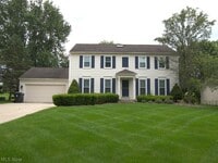 Building Photo - 32156 S Roundhead Dr