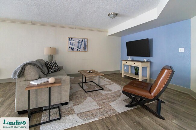 Building Photo - 1362 Passenger St