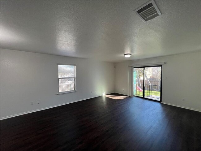 Building Photo - 270 Sheep Trail Dr