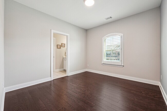 Building Photo - 4440 Croftshire Pl